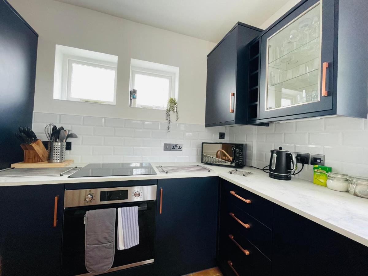Nomihomes-Otis House-Free Parking X 2-Central -10Ppl Exeter Exterior photo